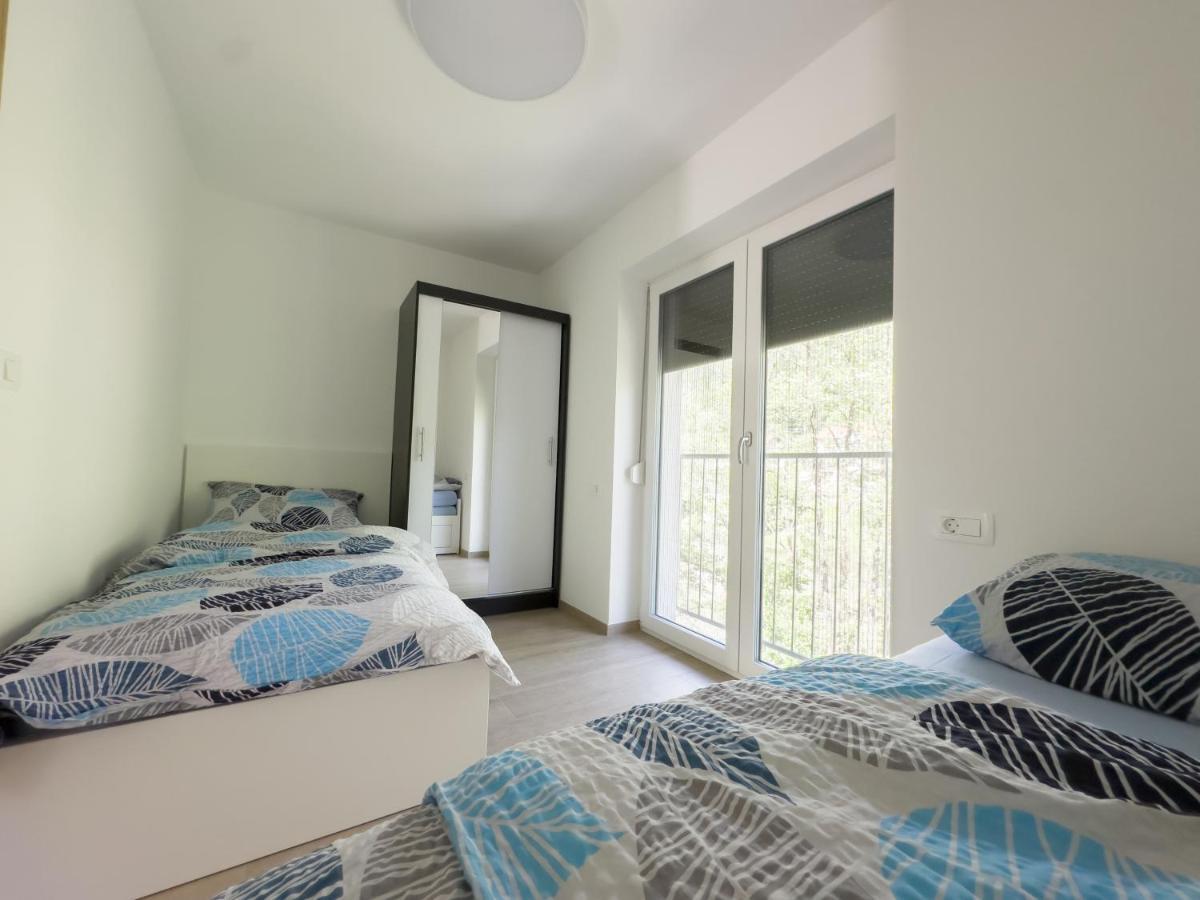Apartmaji Silva Slap ob Idrijci Екстер'єр фото